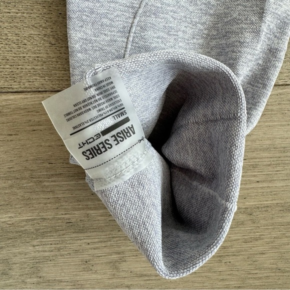 🦊 ECHT Arise Leggings​​ - Picture 9 of 9